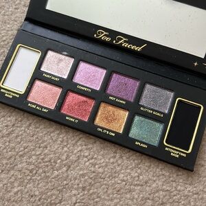 Too Faced Glitter Bomb Eyeshadow Palette